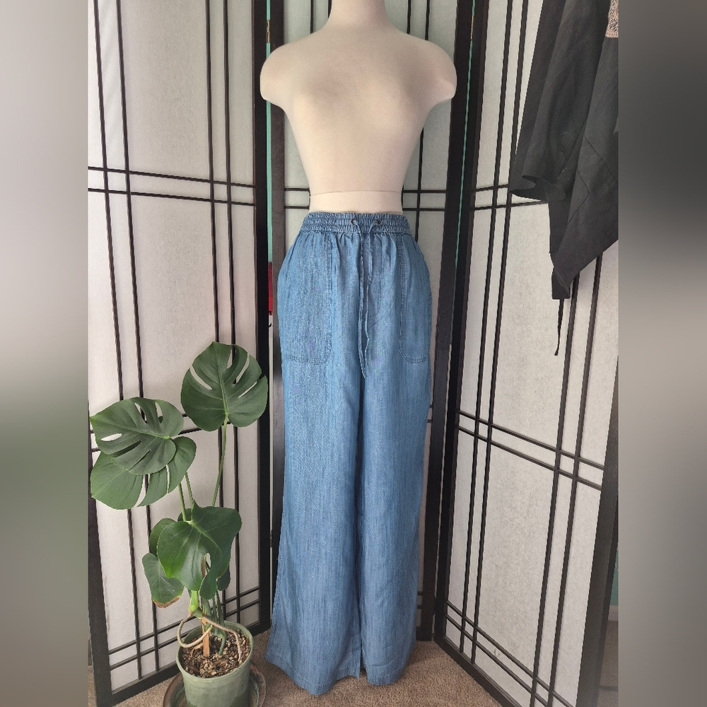 Lands' End Women's Light Blue Wide Leg Jeans